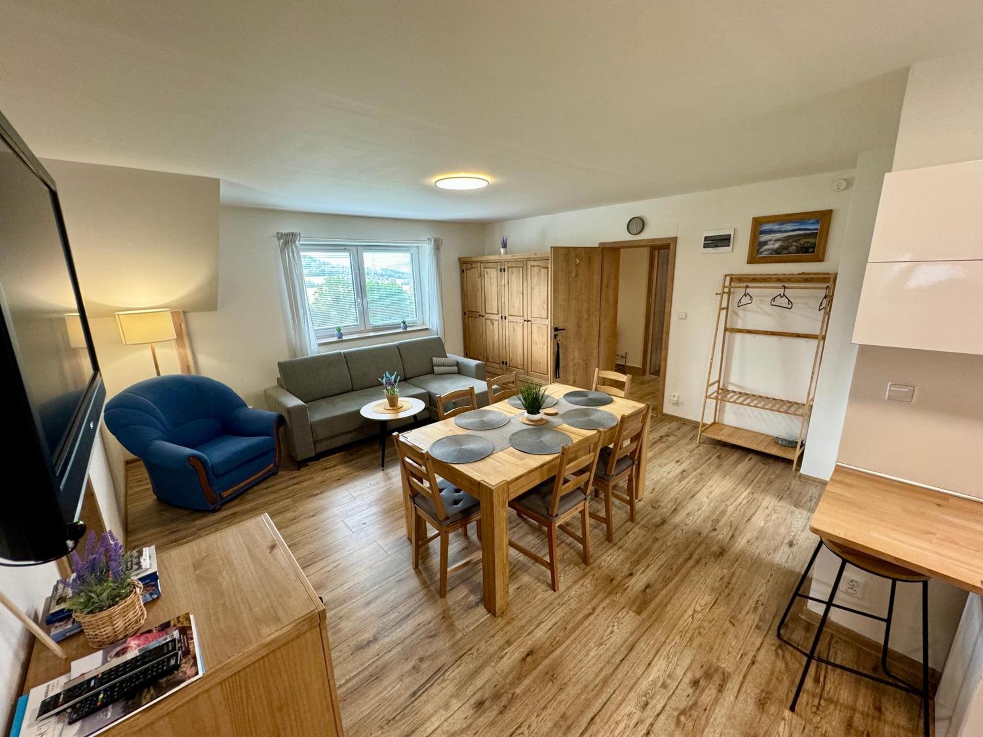 Apartmany Na Kopci Jeseník エクステリア 写真