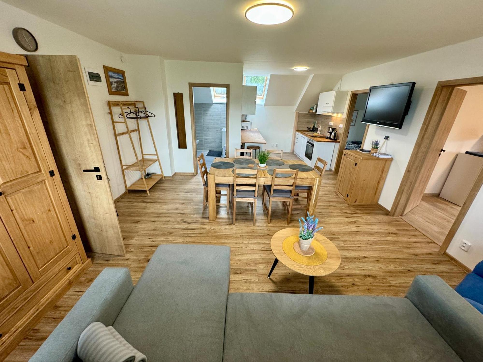 Apartmany Na Kopci Jeseník エクステリア 写真