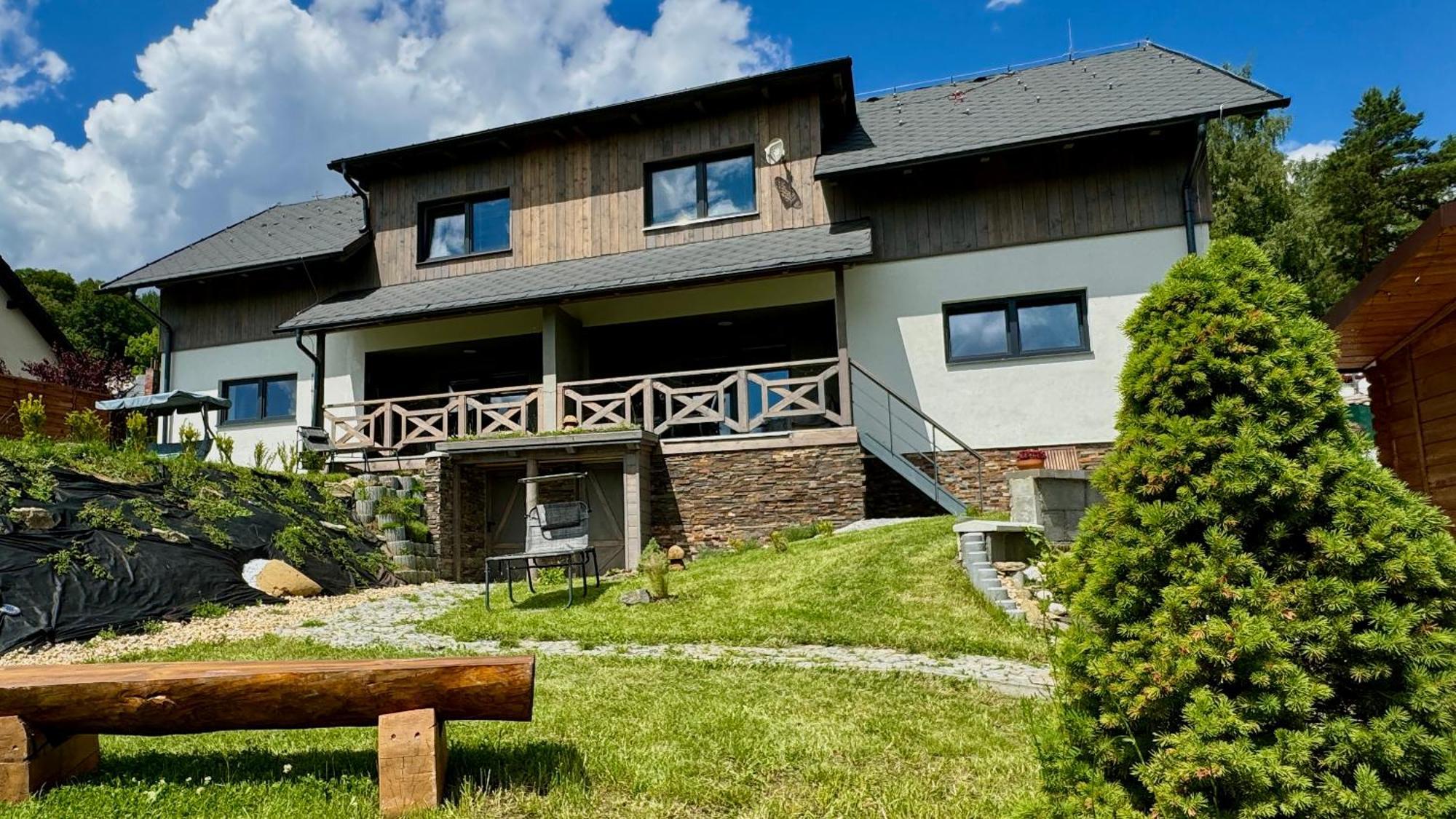 Apartmany Na Kopci Jeseník エクステリア 写真